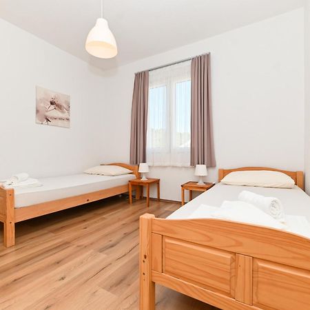 Apartments Bluesky Трогір Екстер'єр фото