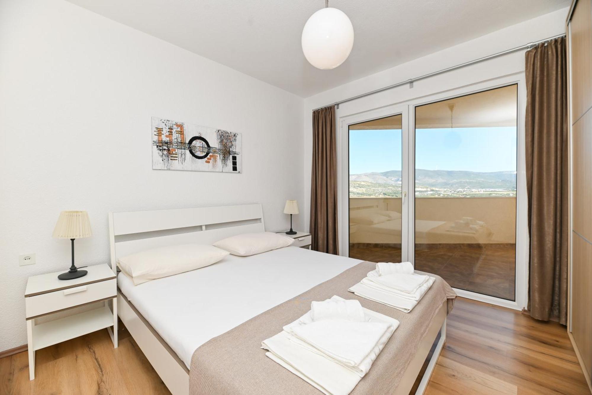Apartments Bluesky Трогір Екстер'єр фото