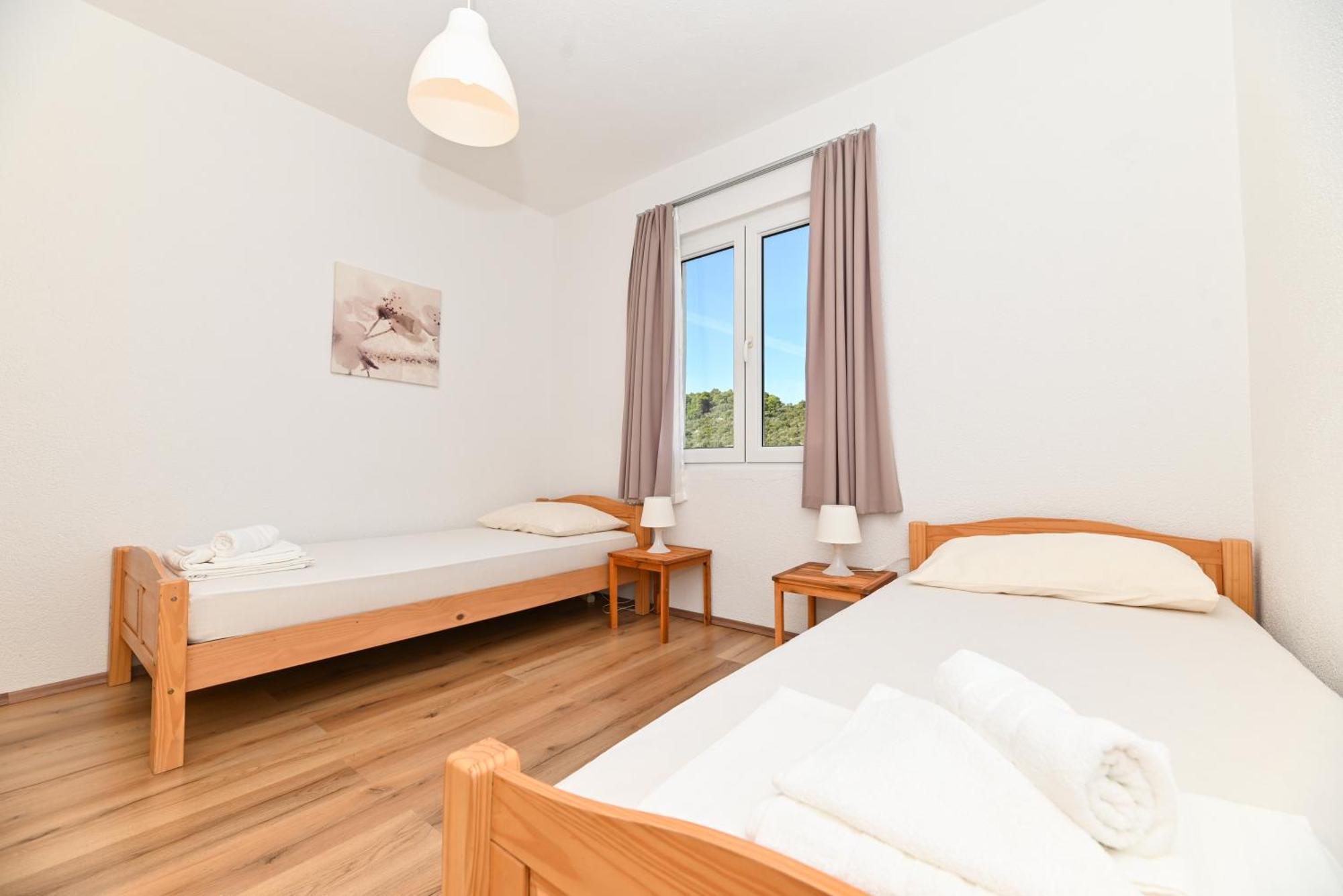 Apartments Bluesky Трогір Екстер'єр фото