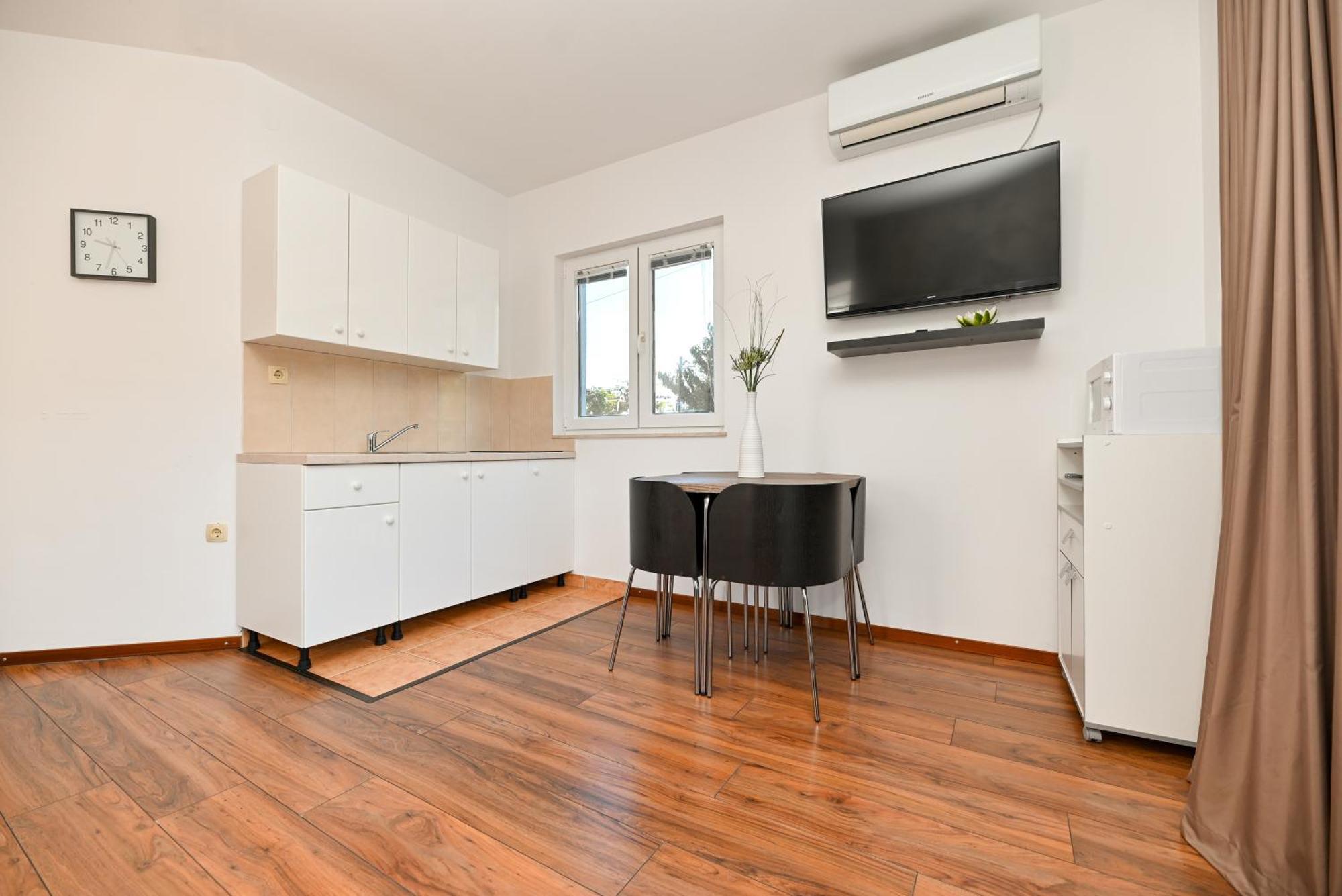 Apartments Bluesky Трогір Екстер'єр фото